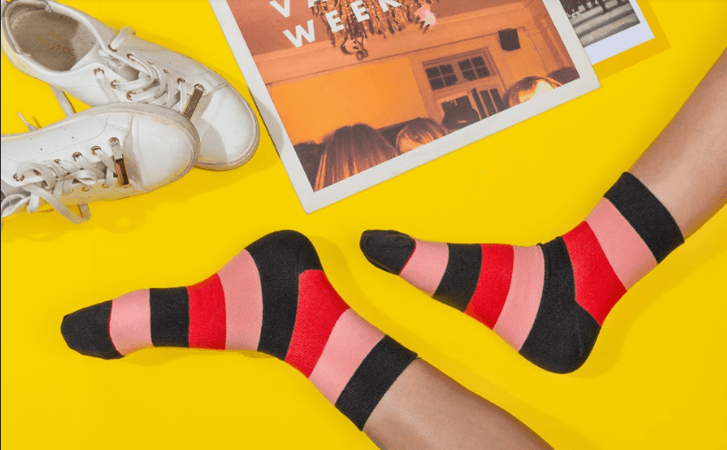 6 reasons why adding a little colour to your workout session is important - soxytoes