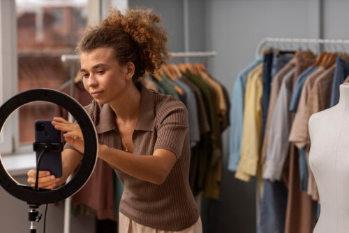 Influencer Marketing in Fashion: Case Studies and Results