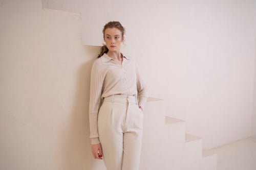 Neutral Basics and the Minimalist Wardrobe Trend