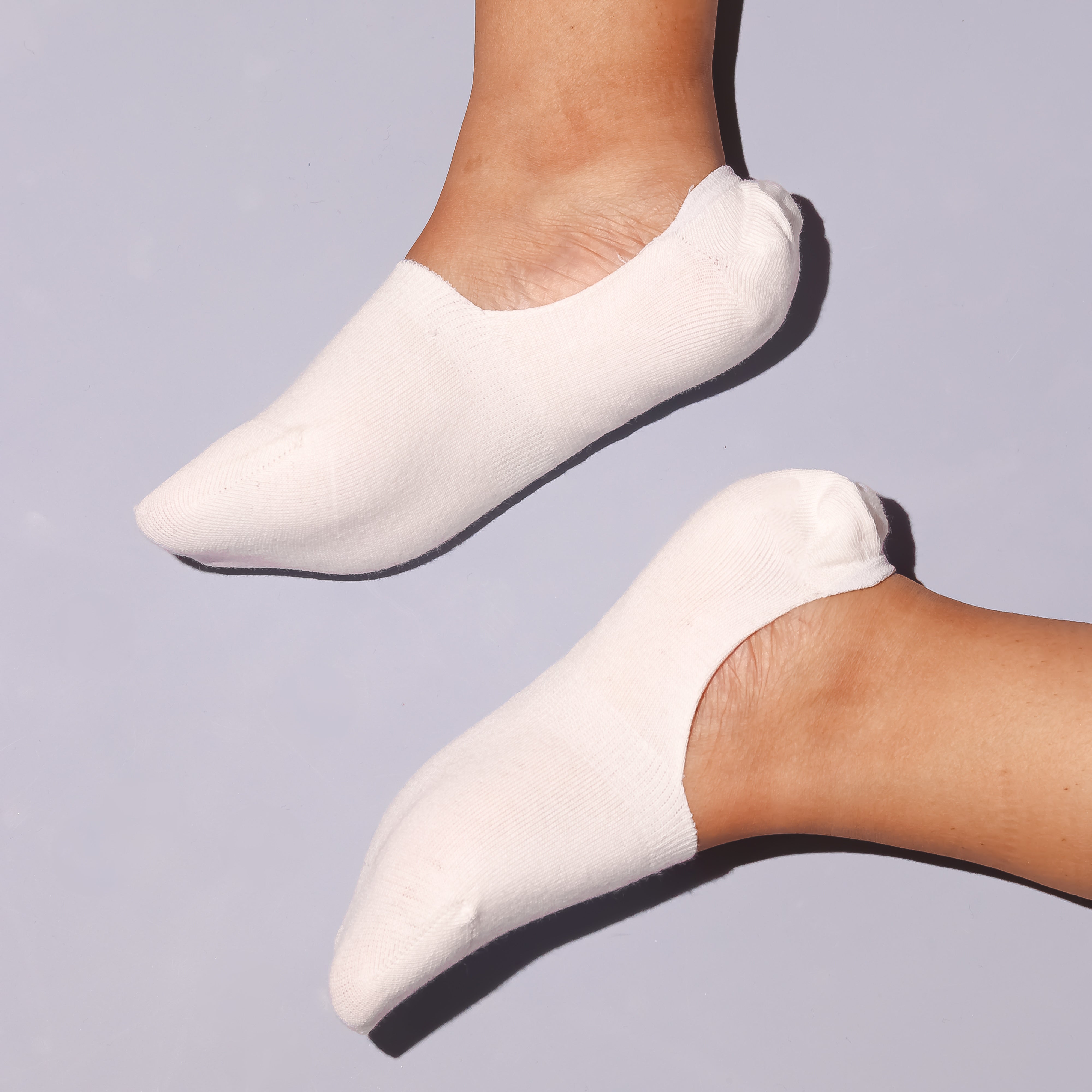 White Solid Non-Slip No Show Socks For Women