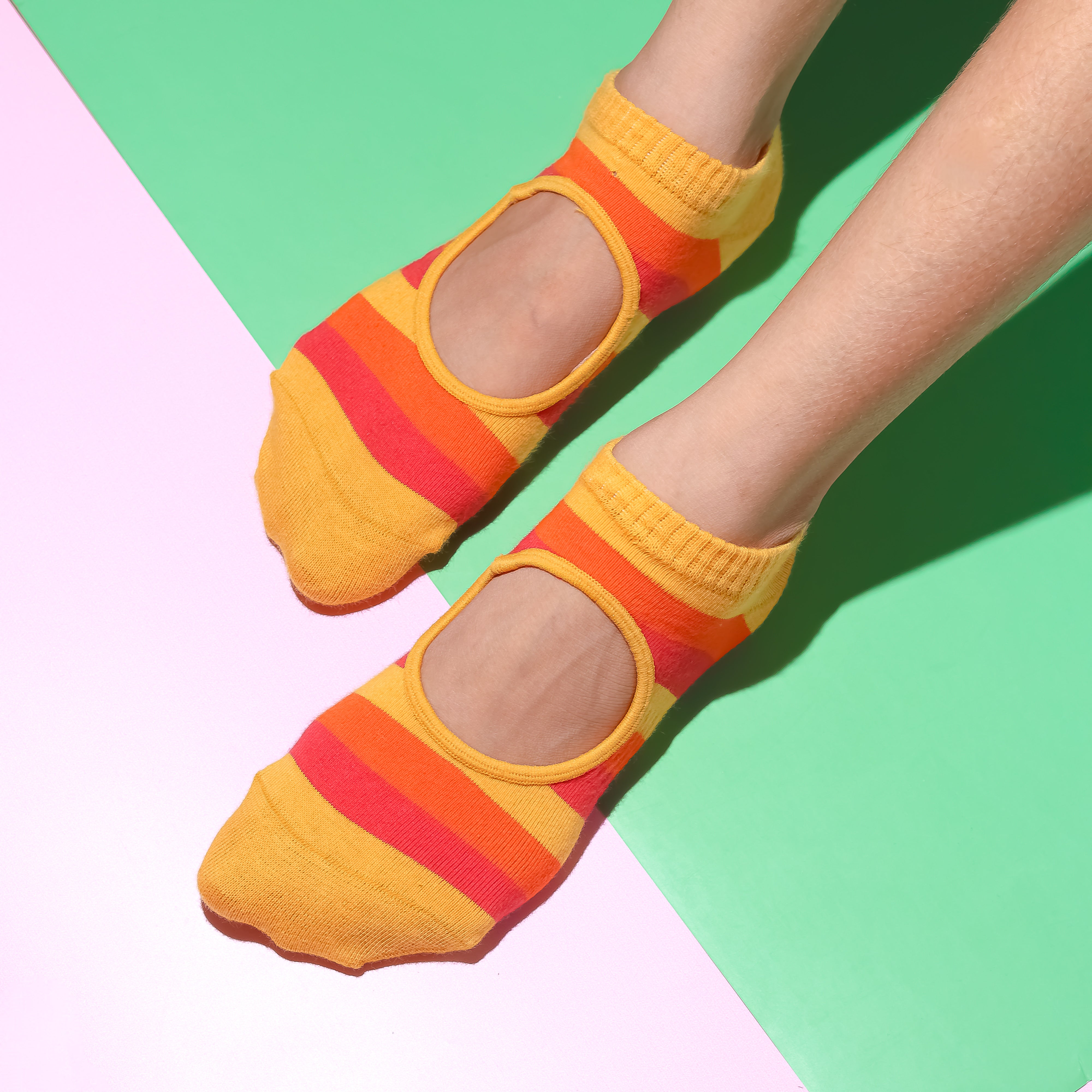 Yoga & Pilates Workout Socks | Fire Stripes