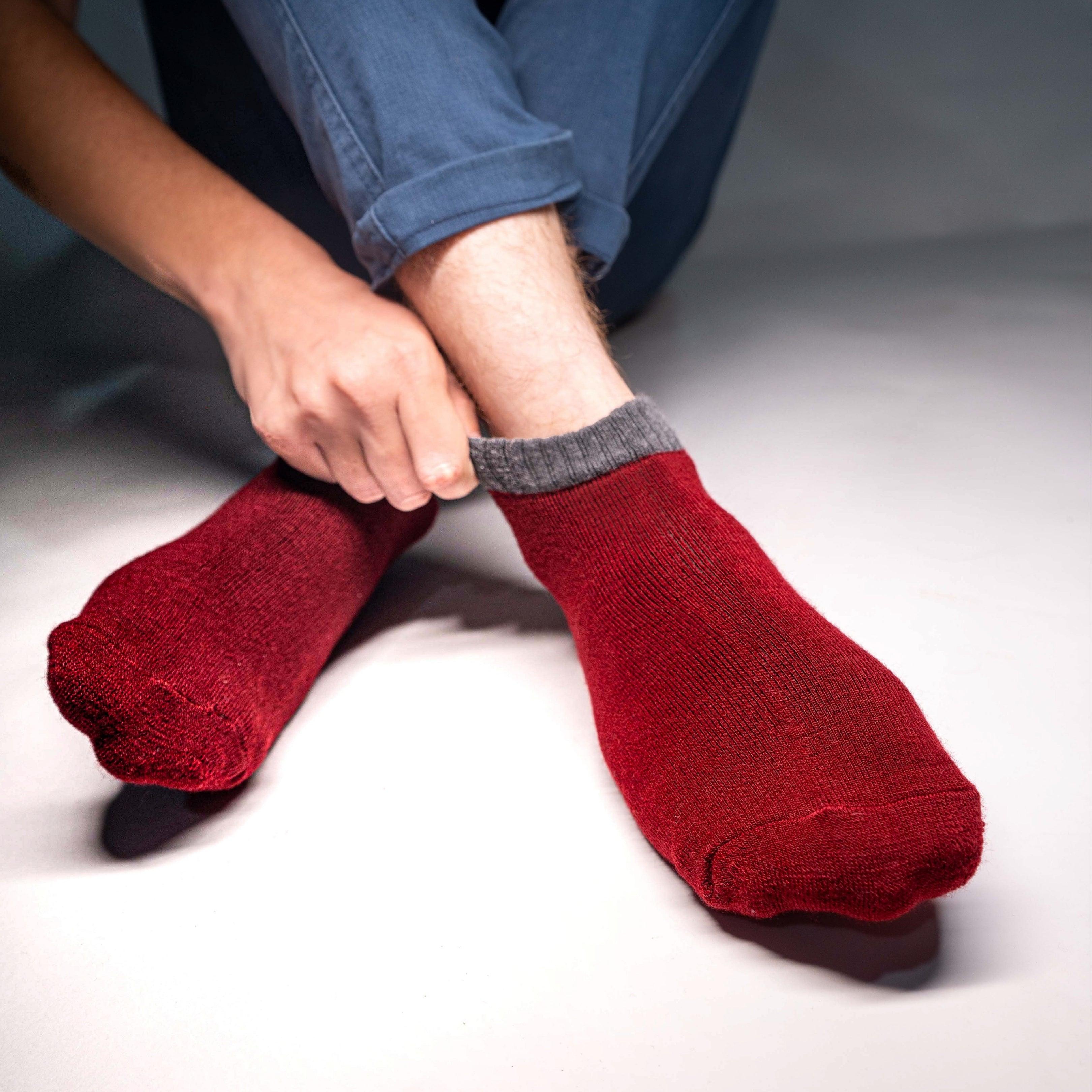 Maroon Anti-Slip Gripper Socks - soxytoes