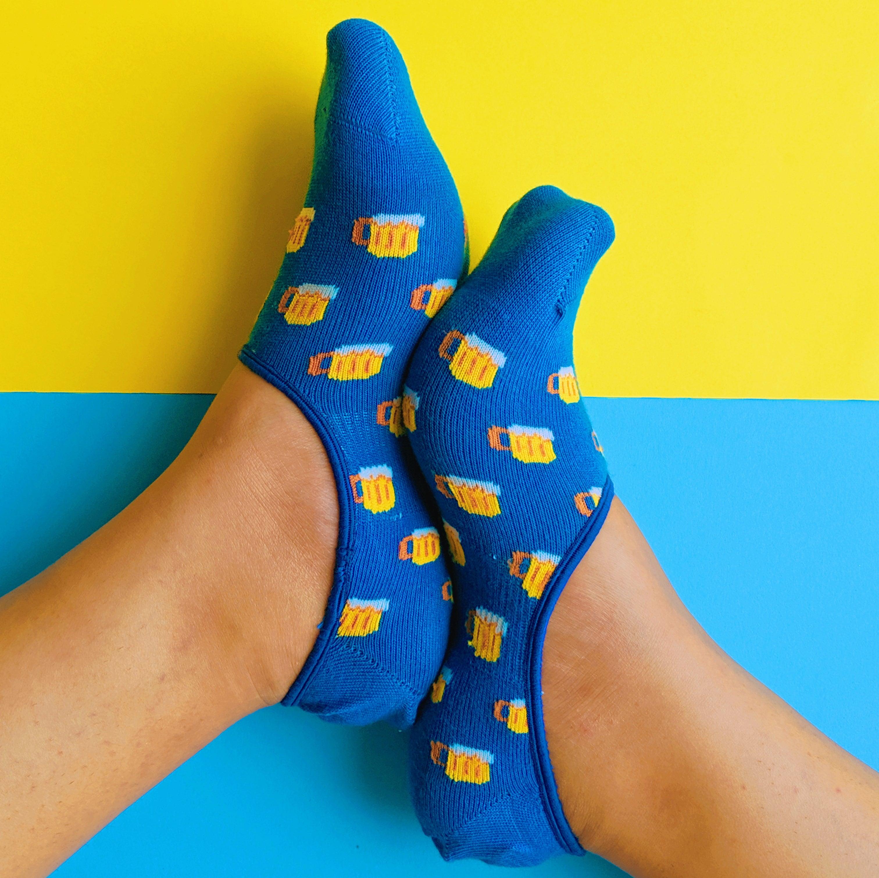 Nine Common Mistakes That You Must Avoid While Wearing Socks - soxytoes