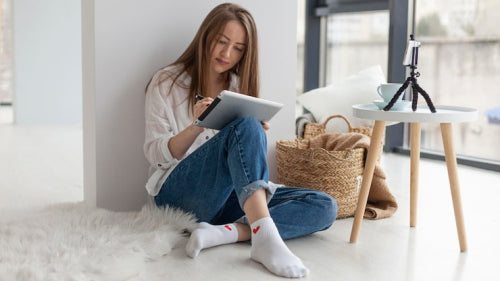 What Makes Comfortable Socks Essential for Daily Wear