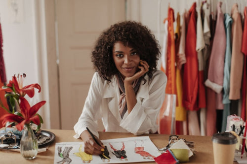 Color-Themed Styling as a Fashion Marketing Strategy