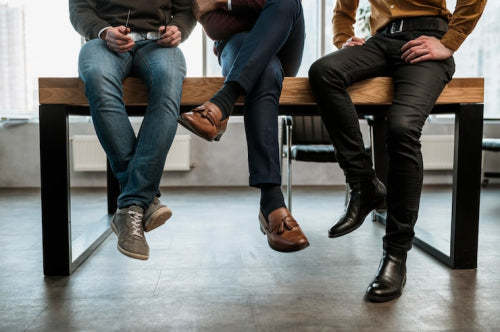 Wearing Socks with Formal Shoes: Do's and Don'ts