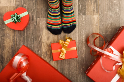 How to Choose Socks as Gifts for Different Age Groups
