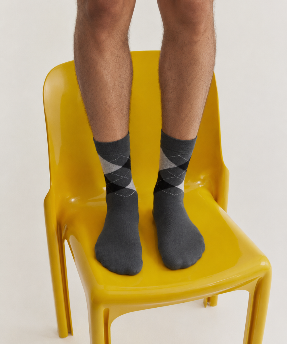 Classic Argyle | Grey | Mid-Calf Socks