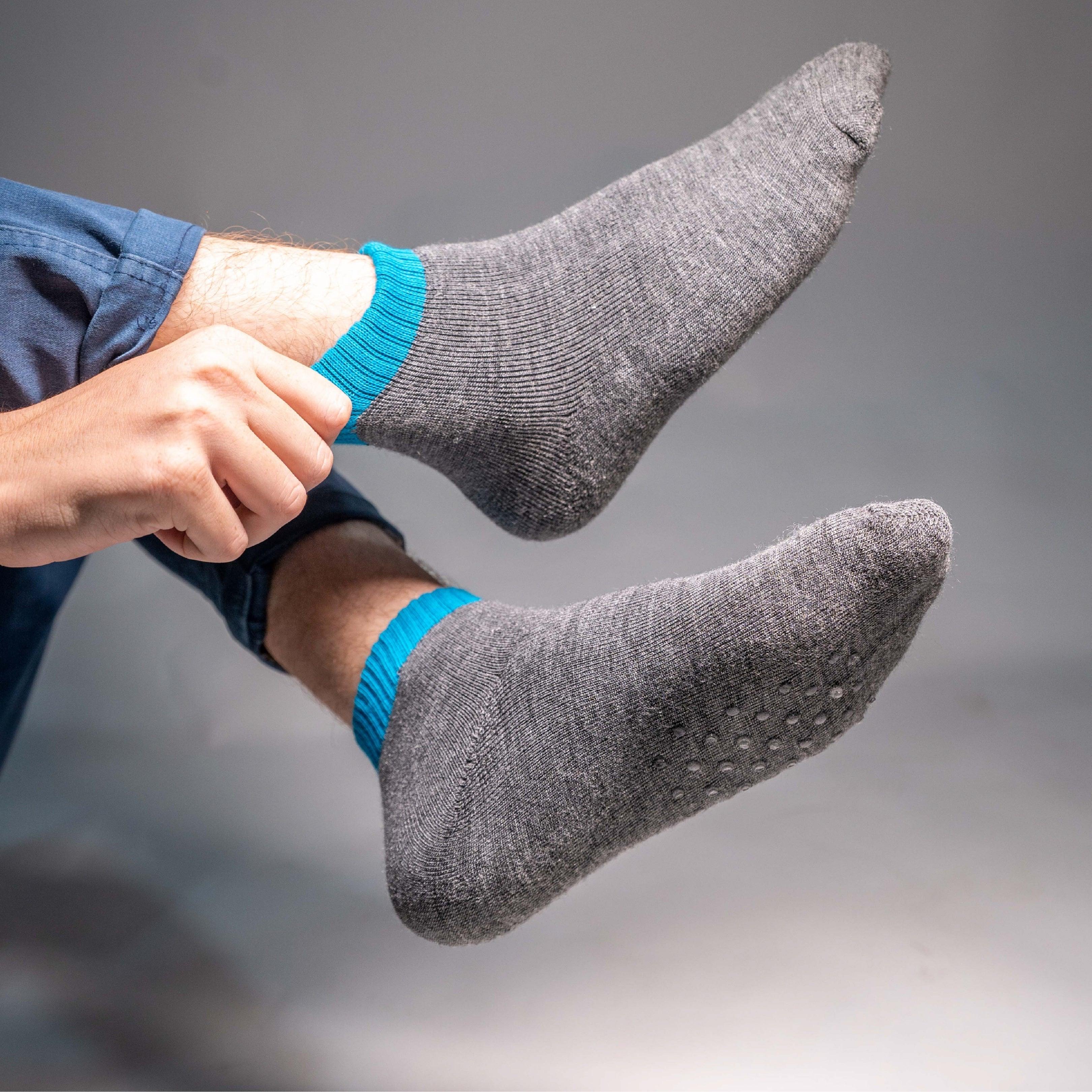 Grey Anti-Slip Gripper Socks - soxytoes